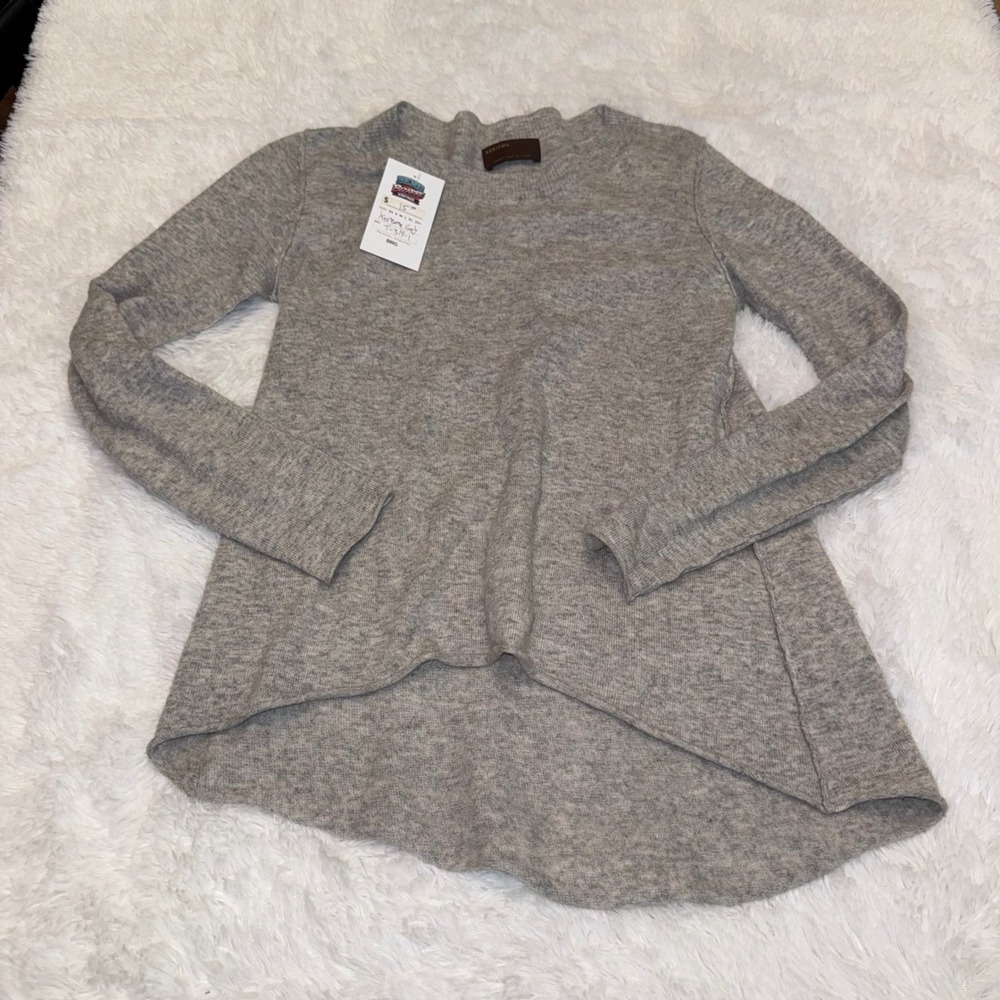 Kerisma Knit Sweater Womens Small Grey Excellent High Low Sharkbite Hem M2154